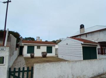 DIT-DIT-6424_2 · Casa 2 Dorm.. | Gutierrez 1088