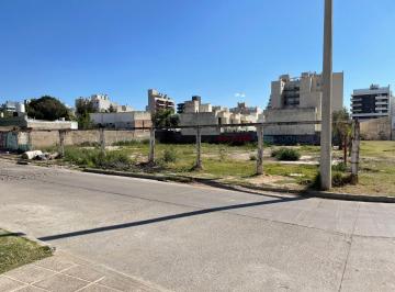 Terreno · 1233m² · Terreno 1.233 m² en Alquiler y Venta - Alto Alberdi - a 4 Cuadras Shopping