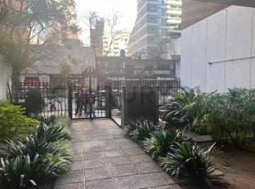 Oficina comercial · 150m² · 1 Dormitorio · Oportunidad en Nueva Córdoba! 1 Dormitorio Sobre Calle Estrada