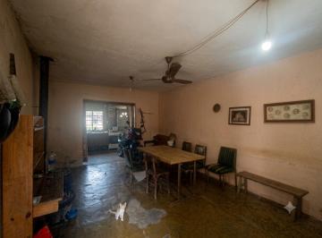 Casa · 118m² · 3 Ambientes · 1 Cochera · Vendo Oportunidad – 1 Cuadra Ruta 5 por Usd 31.000
