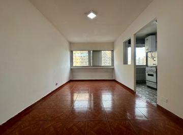 Departamento · 50m² · 3 Ambientes · Alquiler Departamento 3 Ambientes Al Frente - Lugano 1y2