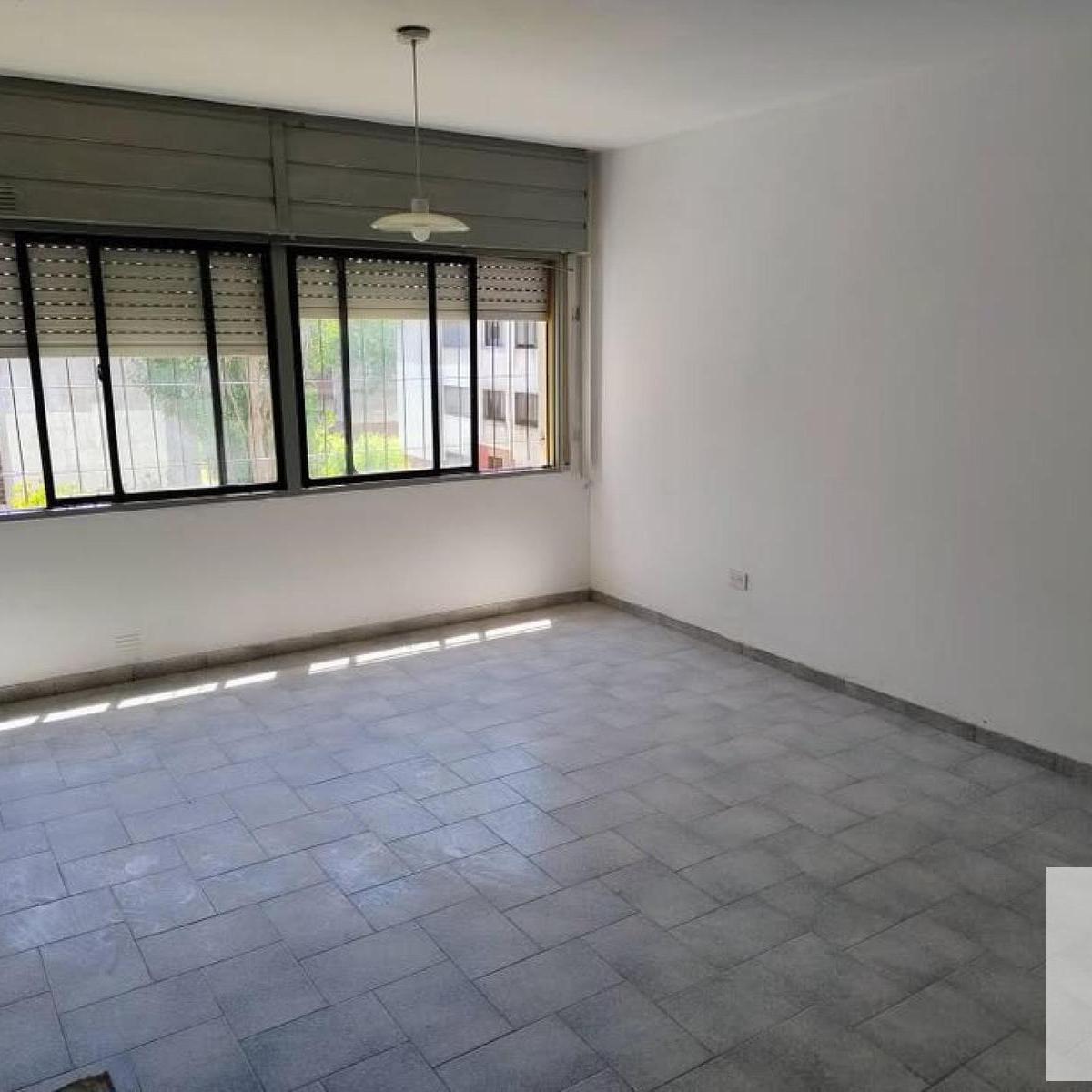 Departamento de 2 Dormitorios 1 Baño en venta