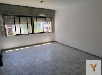 Departamento · 68m² · 3 Ambientes · Departamento en Venta - 2 Dorm. 1 Baño - 68 m - Mar del Plata