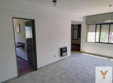Departamento · 68m² · 3 Ambientes · Departamento en Venta - 2 Dorm. 1 Baño - 68 m - Mar del Plata