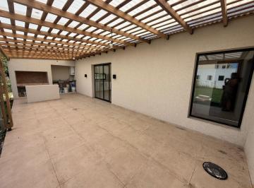 Casa · 120m² · 4 Ambientes · 1 Cochera · Venta Casa 4 Amb. en San Sebastian Pilar - Vista Al Hipico