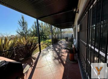 Casa · 135m² · 4 Ambientes · Casa Quinta en Venta - 3 Dorm. 1 Baño - La Plata