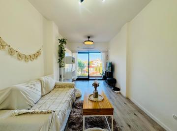 Departamento de 1 ambiente, Monte Castro · Hermoso Monoambiente/ Super Luminoso/ Balcon/ Vista Abierta
