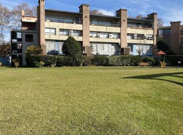 Departamento · 68m² · 3 Ambientes · Alquiler Departamento 3 Ambientes en Olivos Complejo Full Amenities