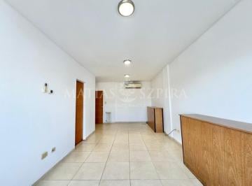 Departamento · 35m² · 1 Ambiente · 1 Cochera · Monoambiente con Cochera Apto Profesional - Moron Centro