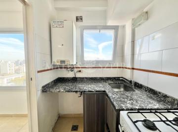 Departamento · 35m² · 1 Ambiente · 1 Cochera · Monoambiente con Cochera Apto Profesional - Moron Centro
