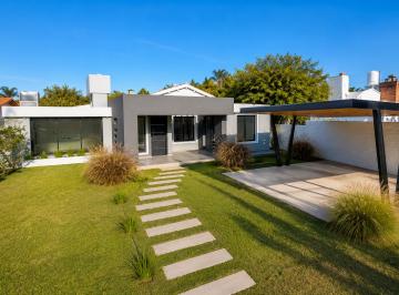 Casa de 5 ambientes, Villa Carlos Paz · Venta Casa en Villa Carlos Paz Barrio Santa Rita