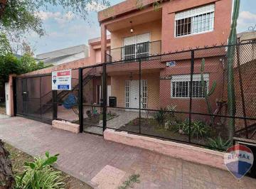 Casa · 170m² · 5 Ambientes · 2 Cocheras · Casa en Venta 5 Amb + Depto Buen Acceso Moreno.