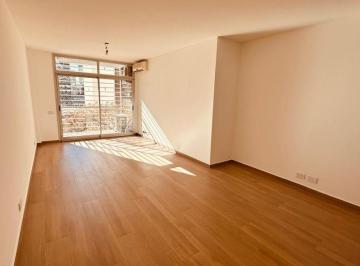 Departamento de 4 ambientes, Núñez · Muy Lindo y Funcional 4 Amb! Cochera Fija y Cubierta!