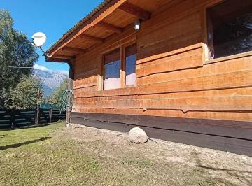 Casa de 3 ambientes, El Bolsón · Gran Oportunidad. Se Vende en El Bolson Centro. Hermosa Cabaña con Espacio Para