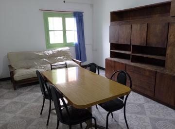 Departamento Alquiler 130m² de 1 ambiente · Centro Alquilo Habitación Para Mujer