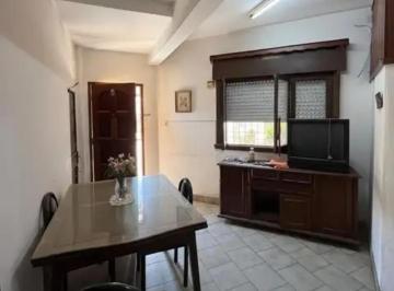 Casa en Venta de 2 ambientes Morón · Casa Tipo PH Sin Expensas con Terraza Propia