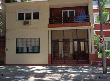 PH de 3 ambientes, Vicente López · Lluminoso PH Planta Alta, Primer Piso por Escalera. Impecable Estado