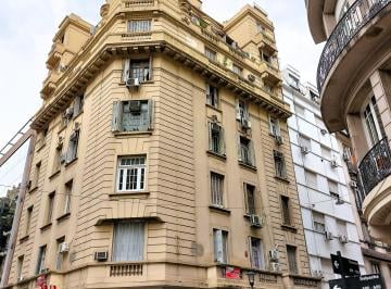 Departamento de 3 ambientes, San Nicolás · Hermoso 3 Ambientes con Vista y 2 Balcones en Edificio Histórico