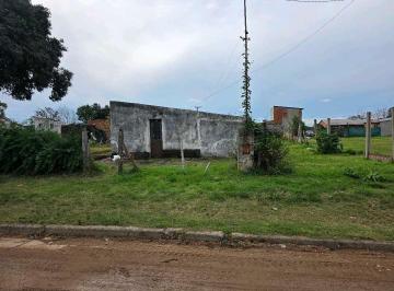 Casa · 55m² · 2 Dormitorios · Vendo Casa a Reciclar en Caseros, Entre Ríos