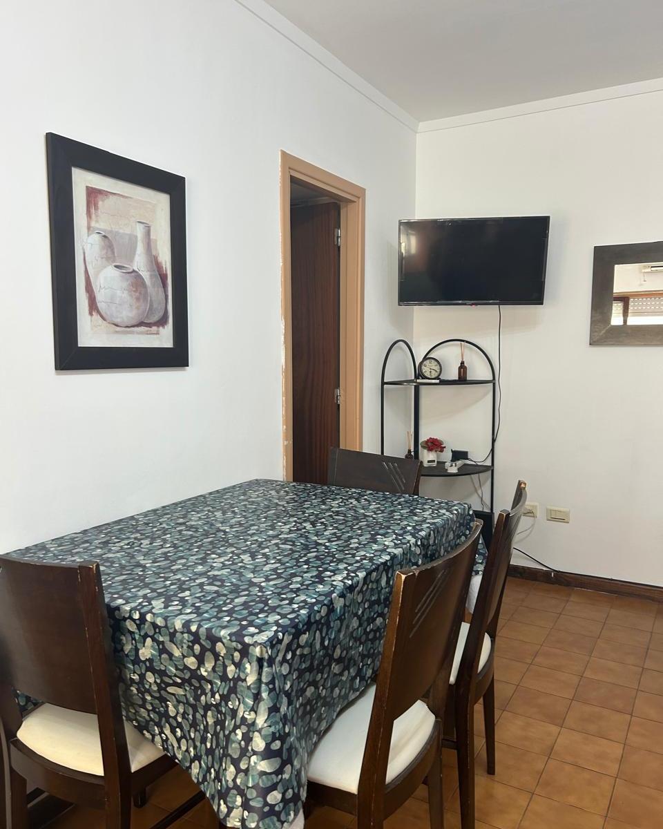 Depto monoambiente 28m² al contrafrente — Céntrico