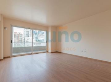 Departamento · 50m² · 2 Ambientes · Amplio 2 Ambientes Paroissien y Ciudad de La Paz