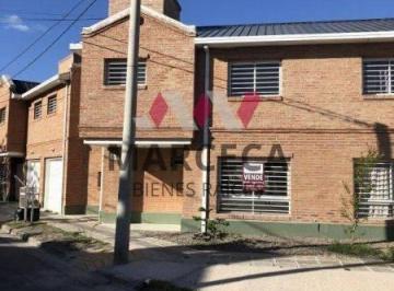 MBR-MBR-1484_2 · Duplex en Venta Tres Dorm. con Patio y Cochera