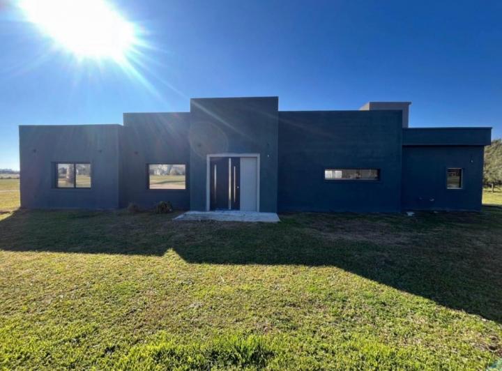 Casa · 228m² · 5 Ambientes