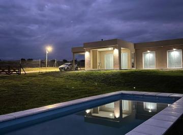 Casa · 150m² · 3 Ambientes · 2 Cocheras · Venta Casa en Country Náutico Puerto del Águila