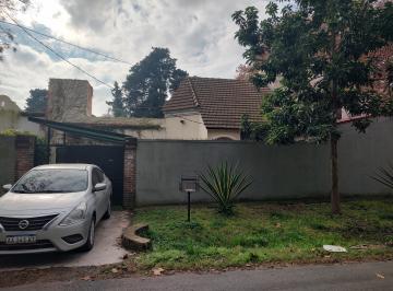 Casa de 5 ambientes, Malvinas Argentinas · Casa 2 Plantas con Piscina