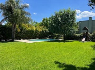 Casa · 200m² · 4 Ambientes · Casa en Venta Lote Interno Talar del Lago 1 General Pacheco