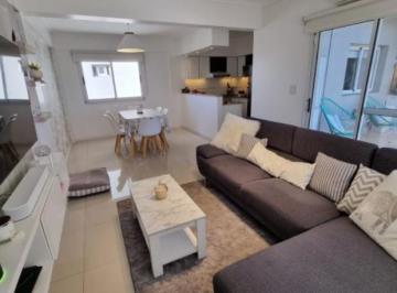 Departamento de 4 ambientes, Lanús · Departamento 4 Ambientes con 3 Dorm. en Venta en Lanús Oeste