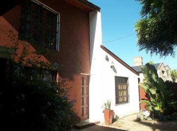 Casa de 7 ambientes, Córdoba · Casa de 4 Dorm. con Pileta en Altos del Chateu