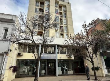 Departamento de 3 ambientes, Córdoba · Departamento en Venta 1 Dormitorio Centro a m Plaza Colon - con Renta