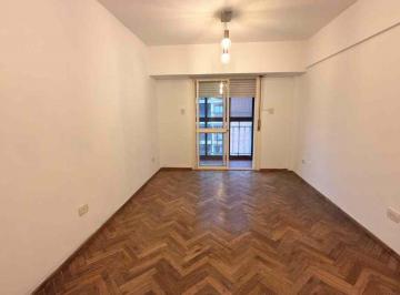 Departamento · 90m² · 4 Ambientes · Departamento en Alquiler 2 Dorm. + Comodin