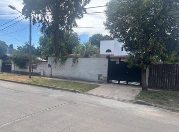 Casa · 150m² · 4 Ambientes · 1 Cochera · Venta Casa 4 Ambientes Ituzaingo Norte