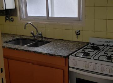 Departamento en Venta de 2 ambientes  · 2 Ambientes Refaccionado en Balvanera