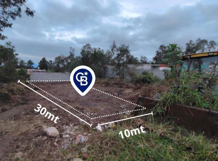 Terreno · 300m²