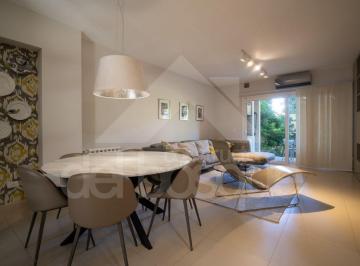 Departamento de 3 ambientes, Cariló · Departamento a Pasos del Centro y del Mar, con Jardín Propio