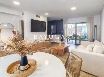 Casa · 89m² · 4 Ambientes · 2 Cocheras · Venta - Dúplex 4 Ambientes en La Cañada de Pilar