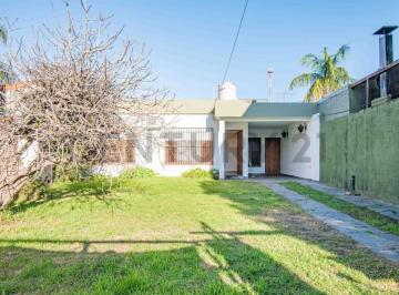 Casa · 90m² · 3 Ambientes · 4 Cocheras · Alquiler Casa 3 Ambientes Talar - Tigre