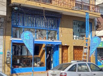 Local comercial · 145m² · Local Comercial con Renta Moron Norte