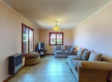 PH · 95m² · 3 Ambientes · 1 Cochera · Venta PH 3 Ambientes con Cochera Barrio Caisamar
