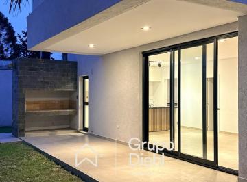 Casa · 174m² · 4 Ambientes · 2 Cocheras · Unidades Premium en Housing a Estrenar en Villa Belgrano, Zona Norte