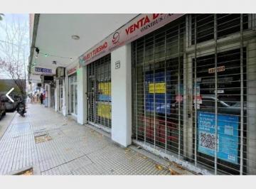 Local comercial de 1 ambiente, Balvanera · Local Comercial - Balvanera - La Rioja 92 - 33 m²