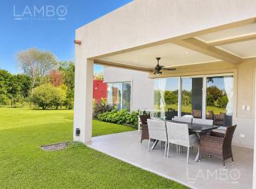 Casa · 285m² · 6 Ambientes · 6 Cocheras · Venta Casa Estancias del Pilar Barrio Champagnat