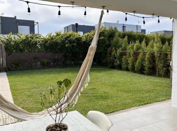 Casa · 100m² · 5 Ambientes · 2 Cocheras · Casa en Venta en Casas de Santa Maria, Villanueva, Tigre