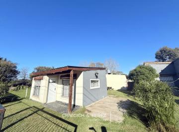 Casa · 50m² · 3 Ambientes · 2 Cocheras · Casa en Venta 3 Ambientes - San Jacinto