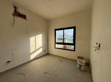 PH · 95m² · 2 Ambientes · 1 Cochera · Quebradas de Manantiales Dúplex en Venta 2 Dorm. Recibo Menor
