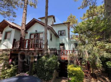 Departamento de 3 ambientes, Cariló · Duplex con Hermosa Vista Al Bosque