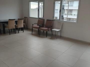 Departamento · 42m² · 1 Ambiente · Monoambiente Divisible en Alquiler con Terraza y Parrilla
